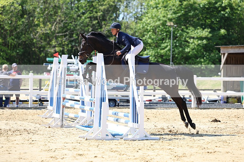 3E7A5808 - Class 4: Senior BN/90cm open