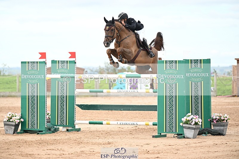240721A-114040-17690 - Cls 8, 3 Star Big Tour LR 1.55m Grand Prix