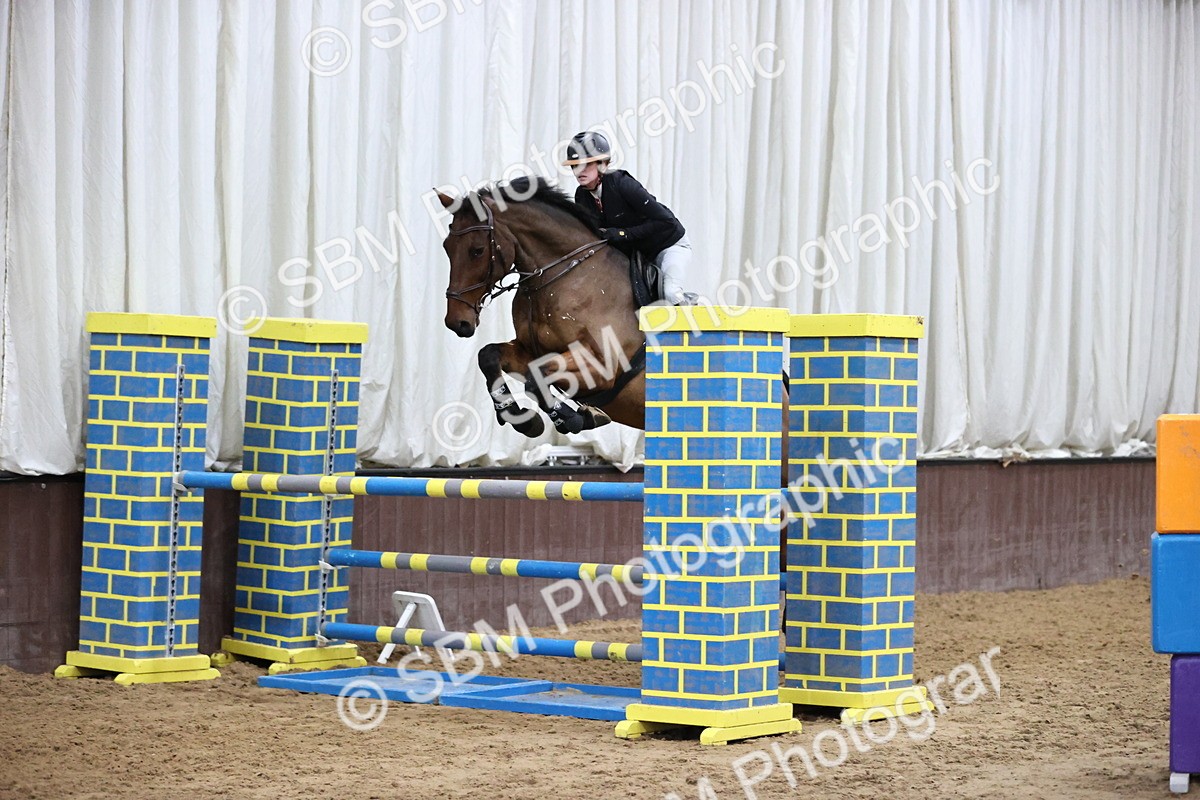 SBM_001926 - Class 4 - Senior Newcomers - 1.10m Open