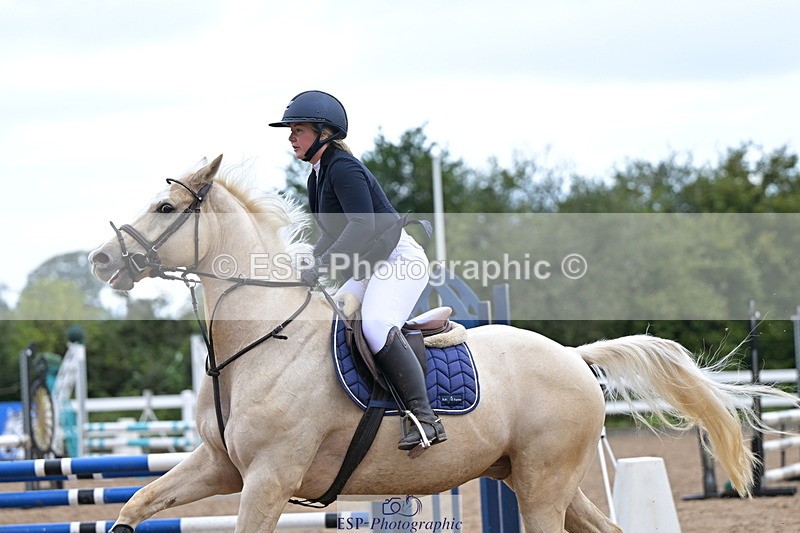 240925A-102609-00062 - Clear Round