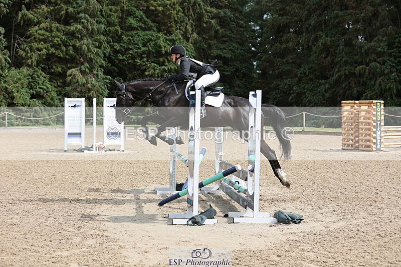 250803A-153454-15830 - Q-756-Sarah.Whitehead-SHAKE.HIM.UP