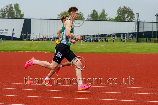 Opener25-918211 - Track Male