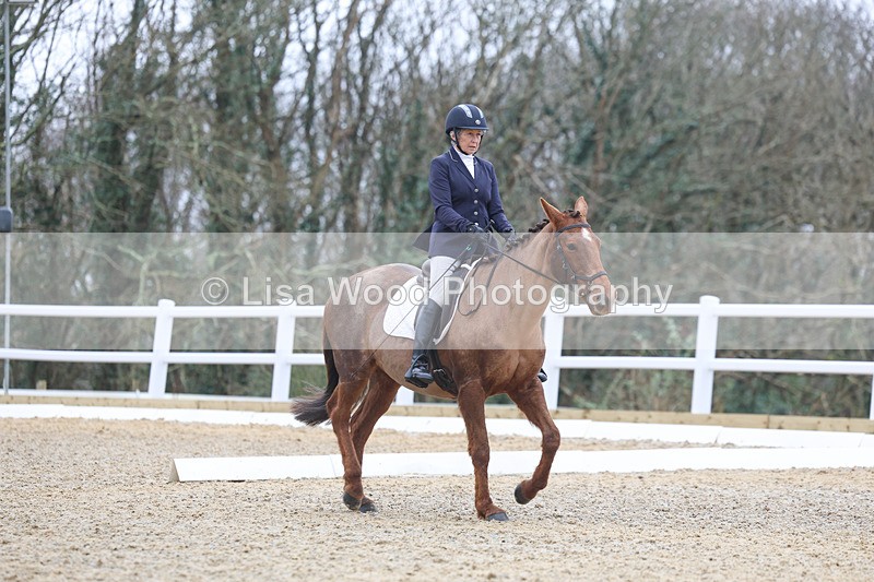 3E7A1051 - Class 6: Novice 1 2024 Section B