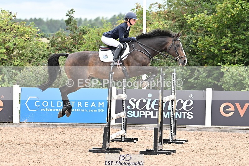 250820B-131938-00757 - Cls 4 Newcomers and 1.10m Open