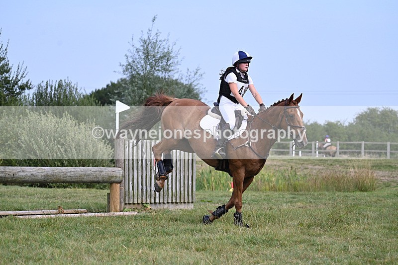 WJ7_8111 - 80cm XC Time 15:26 to 15:43