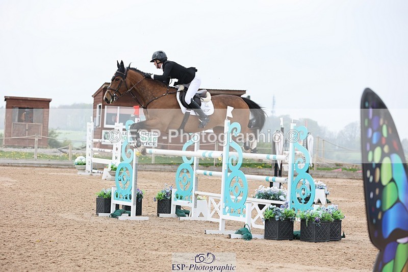 250424-120715-05226 - Cls 1 - 2 Star Small Tour