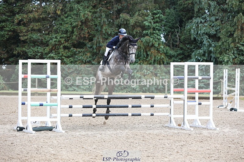 250831A-130424-10233 - Cls 42 Snr 1m Grand Prix