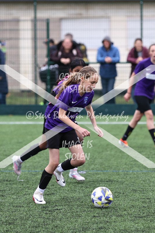 1DX32425 - Sat 6th U12 Girls