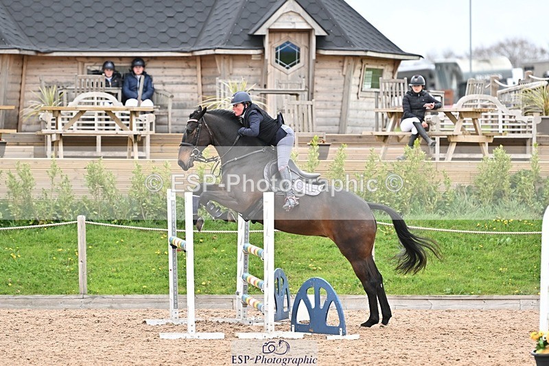 250414-120155-00767 - 1.10m Round 1