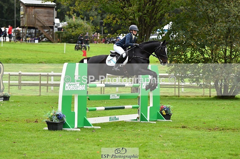 231021-121308-16442 - 054-PORSCHE-Coco.Lanni-SJ