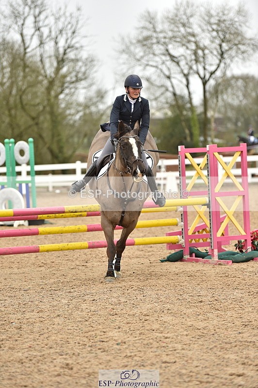 240405A-104852-00595 - Cls 8 British Novice and 90cm Open