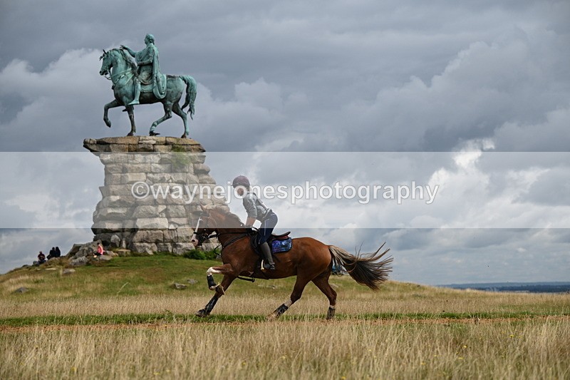 DSC_4560 - Time at Statue 09:50 to 11:09