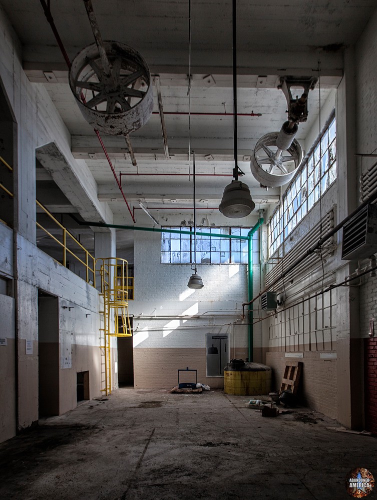 Syracuse China (Syracuse, NY) | Belt System Remains - Syracuse China