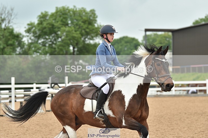 230611A-112436-04772 - Cls 33 95cm Amateur Qualifier