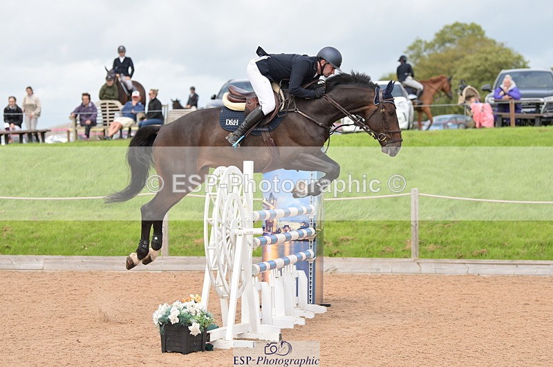 230813A-143154-13370 - Cls 50 Senior Foxhunter