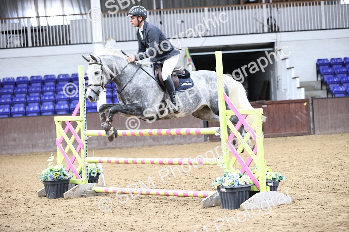 SBM_002752 - Class 13 - Blue Chip Pony Newcomers 1.00m Open