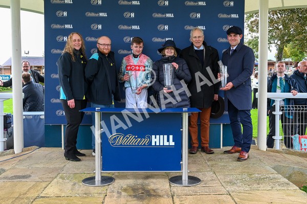 131023-Race 2-Lordship-7757 - Race 2 2.40pm William Hill Finale Handicap