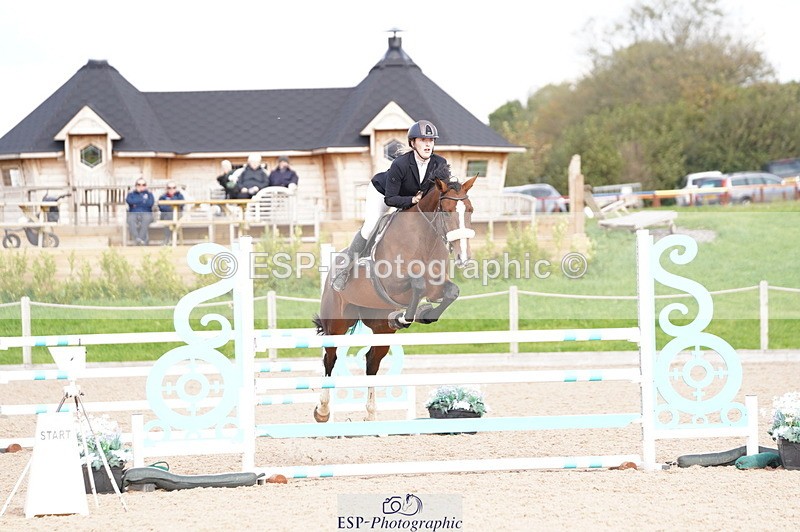 241004A-113818-00268 - Fri 02 Snr 1.05m Open