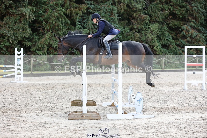 250829A-122540-01643 - Cls 7 British Novice and 90cm