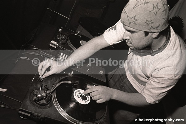 03 quantic - Friends-&-Family @ the-roadhouse 31.01.04