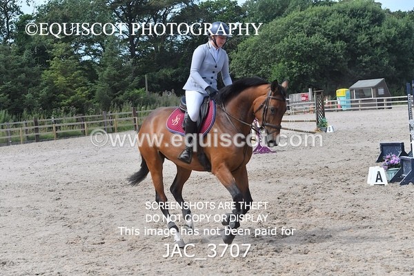 JAC_3707 - CLASS 5  Senior Newcomers/ 1.10m Open