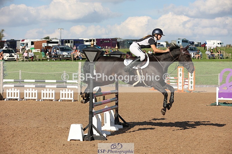 230915A-160256-03022 - Cls 6 Snr 1.05m Derby