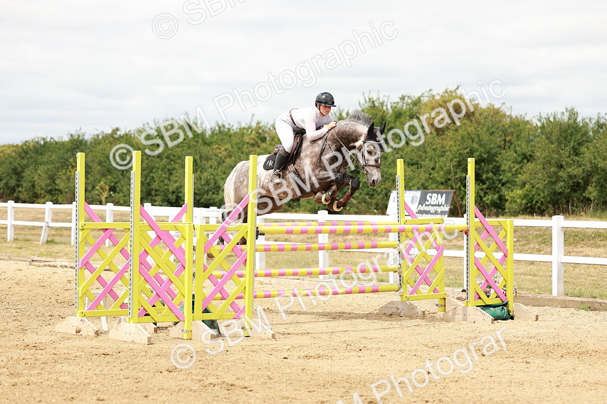 SBM_018894 - Class 21 - Senior Newcomers Championship 2d Rd