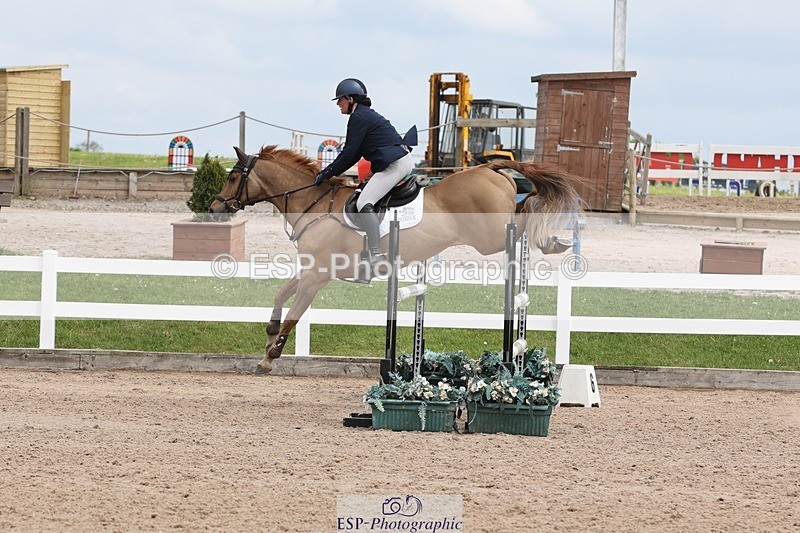 250508-150100-03328 - Cls 10 1.05m National Amateur Quali