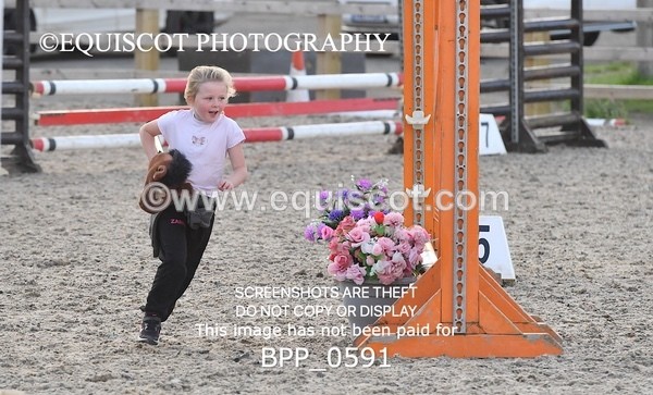 BPP_0591 - HOBBY HORSE SHOWJUMPING CLASSES