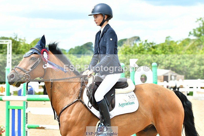 230721A-122655-06134 - Cls 18, 1 Star Silver 1.20m