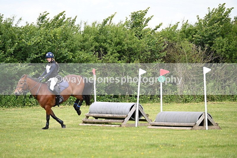 WJ6_3565 - Class 5 80cm Pairs