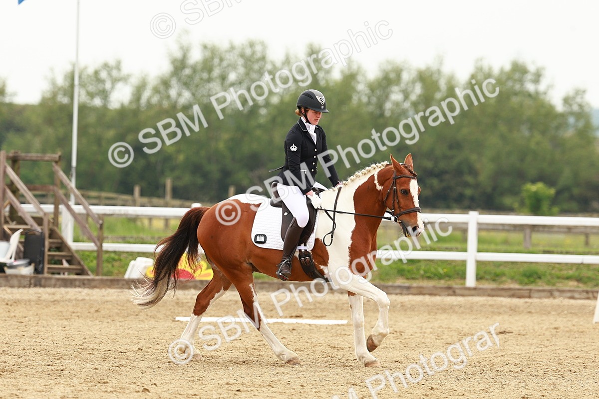SBM_001216 - Class 6 - Novice 4