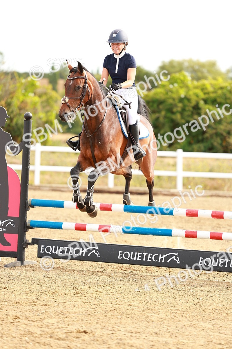 SBM_001993 - Class 8 - Clear Round