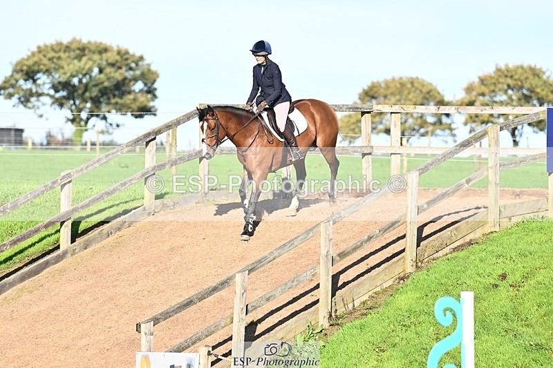 250920-164335-01927 - Cls 23 UnAffiliated 80cm Derby