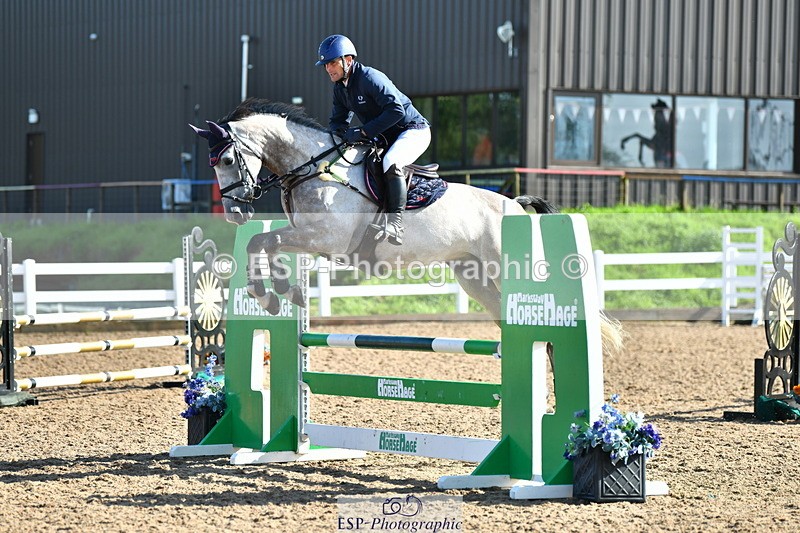 230812A-093532-07671 - Cls 25 A&B Brit nov & 90 Open