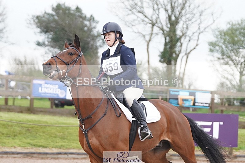 250419-105910-08510 - 559-Caroline.Howie-MAXIMUS.DECIMUS.MERIDIUS.II