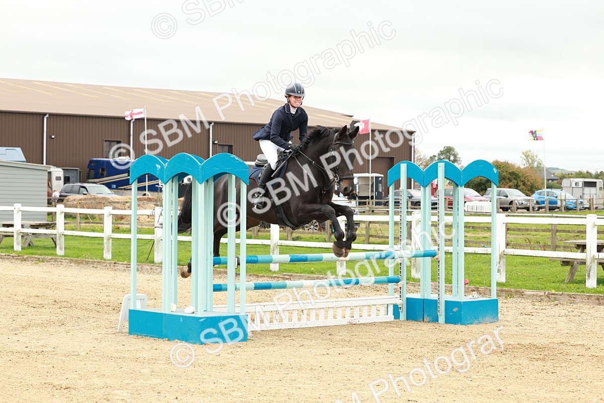 1I0A6898 - Class 2 - Senior British Novice