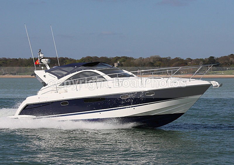 140413 FAIRLINE TARGA WT7A6360 - Motorboats - Open
