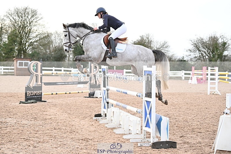 231208A-142141-01092 - Cls 7 National 1.30m & 1.40m