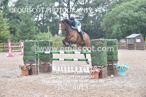JAC_4913 - CLASS 16 SUN Senior Newcomers/ 1.10m Open