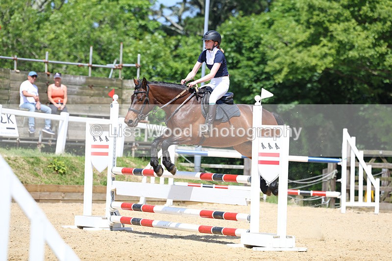 3E7A9967 - Class 9: Senior BN/90cm open