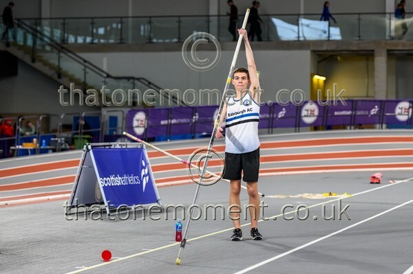 SeniorInd25-919011 - Field Male