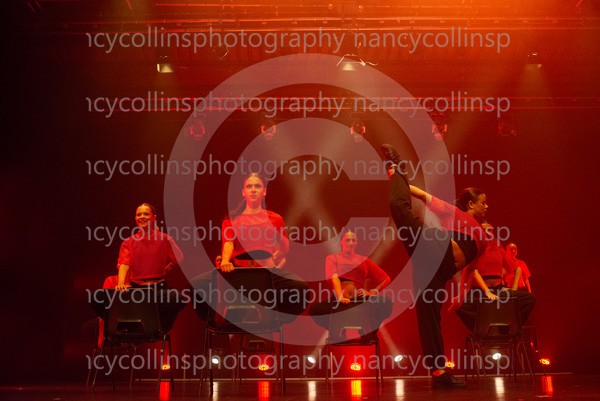 00930 - Nicki Minaj Medley