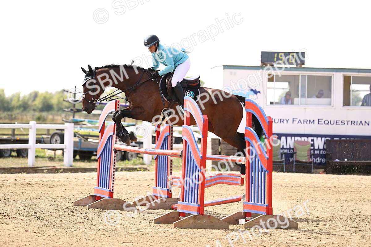 SBM_006761 - Class 12 - Amateur Championship Qualifier 1.05m