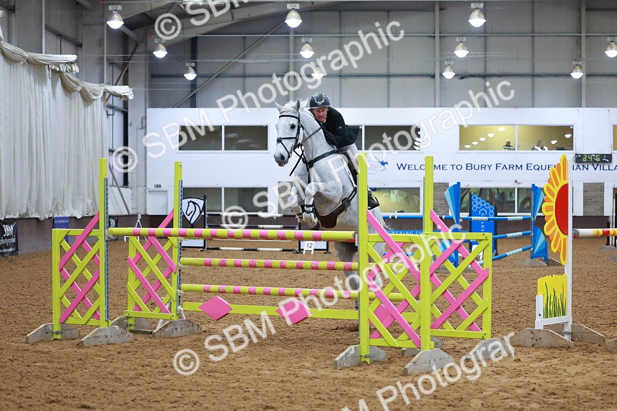 SBM_002060 - Class 5 - Senior Foxhunter 1.20m