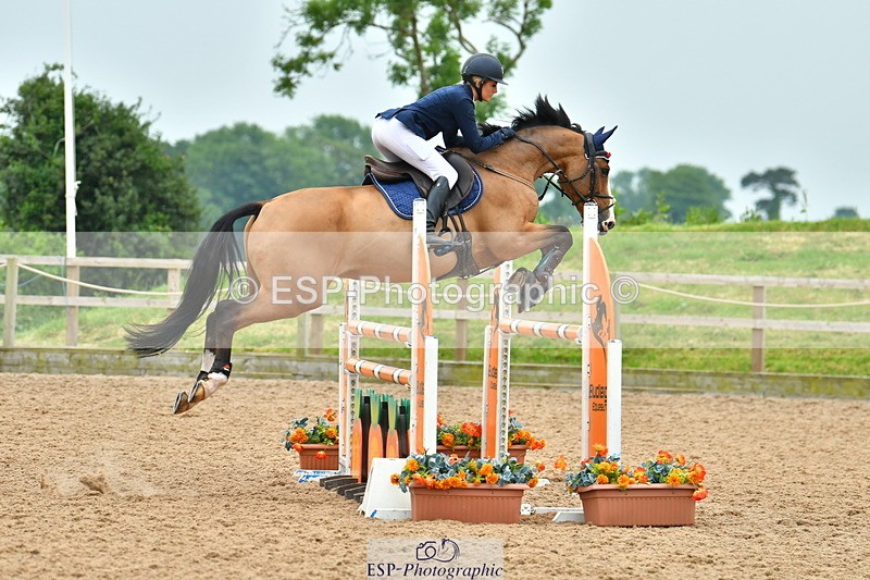230610A-133707-03553 - Cls 16 Foxhunter