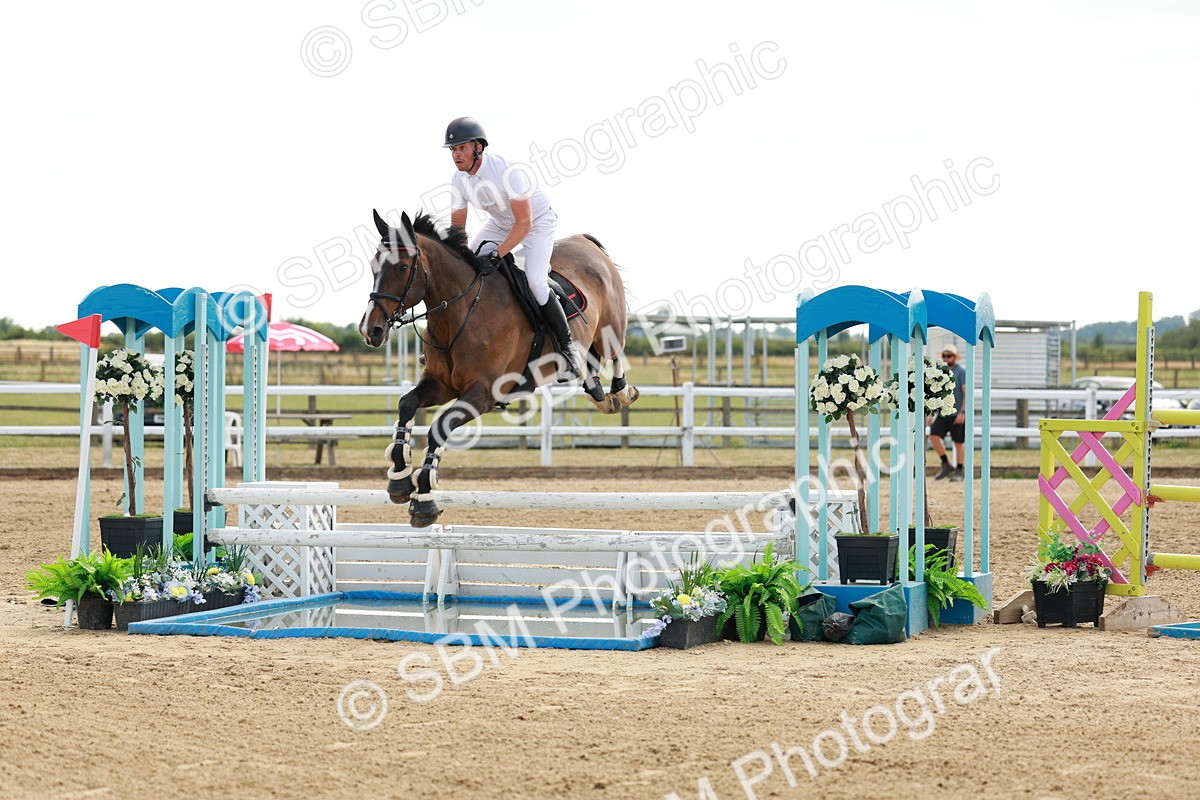 SBM_020342 - Class 22 - National 1.30m Open