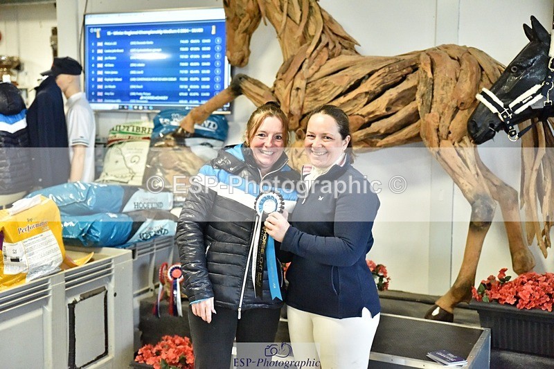 250215-131242-03629 - Medium Silver Presentations