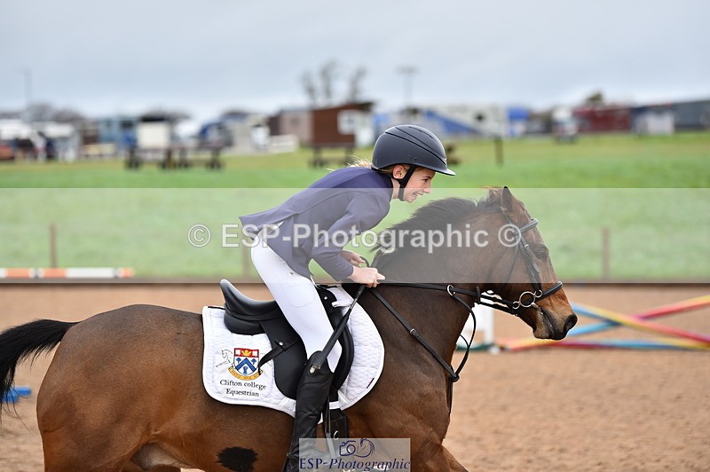 231118A-103232-01111 - Cls 18+19 Club and Schools 70cm