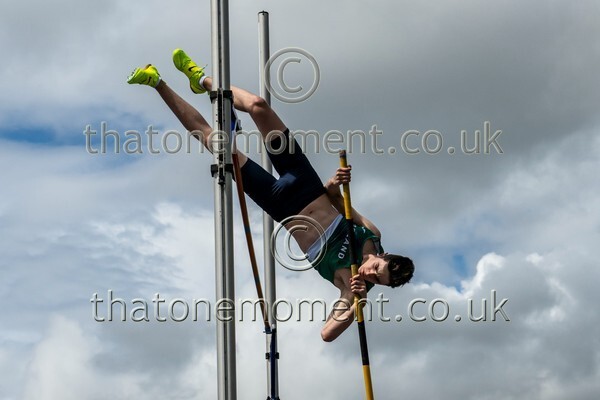 SIAB23-914140 - Field Male Set Two